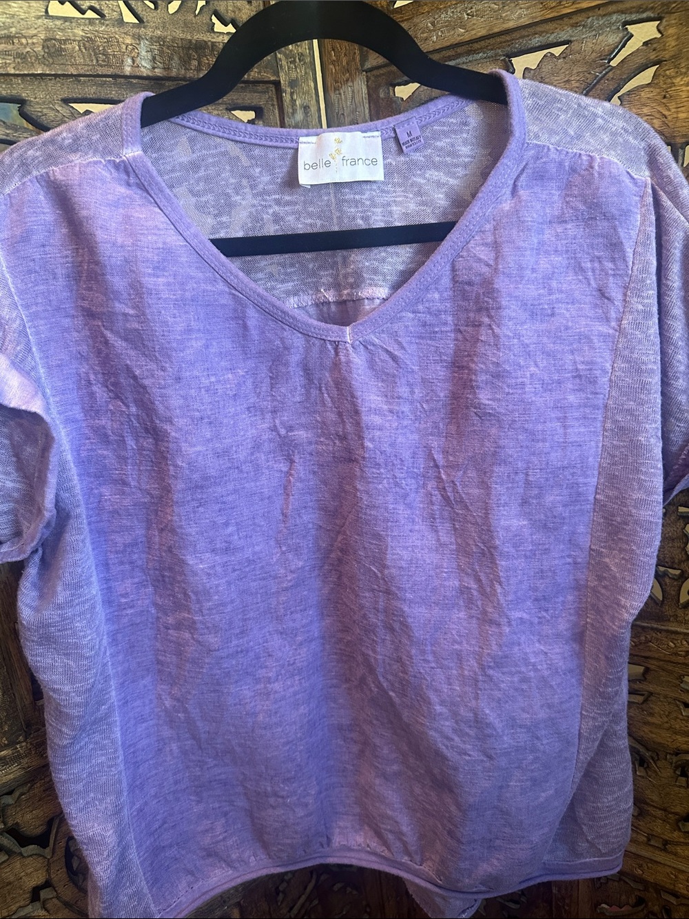 Belle France Lavender V-Neck Short Sleeve Tee Size M